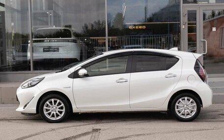 Toyota Aqua I, 2018 год, 1 015 000 рублей, 8 фотография
