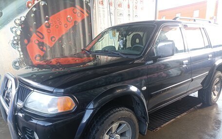 Mitsubishi Pajero Sport II рестайлинг, 2007 год, 1 000 000 рублей, 2 фотография