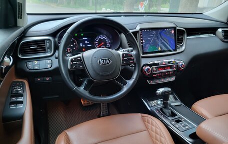 KIA Sorento III Prime рестайлинг, 2019 год, 3 000 000 рублей, 17 фотография