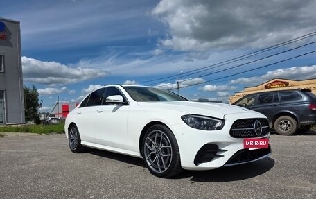 Mercedes-Benz E-Класс, 2020 год, 4 600 000 рублей, 2 фотография