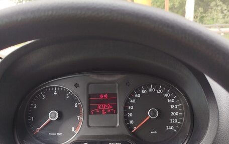 Volkswagen Polo VI (EU Market), 2011 год, 630 000 рублей, 11 фотография