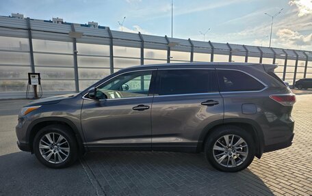 Toyota Highlander III, 2014 год, 3 350 000 рублей, 6 фотография