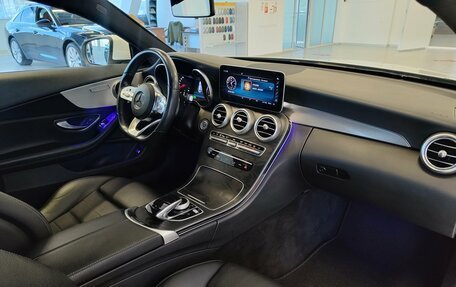 Mercedes-Benz C-Класс, 2018 год, 3 447 000 рублей, 7 фотография