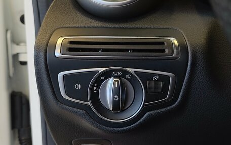 Mercedes-Benz C-Класс, 2018 год, 3 447 000 рублей, 5 фотография