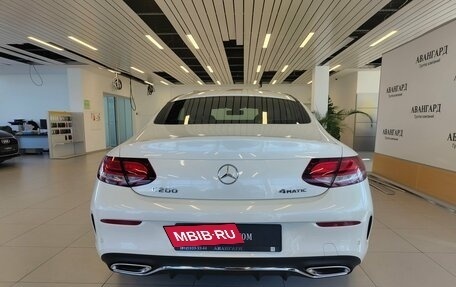 Mercedes-Benz C-Класс, 2018 год, 3 447 000 рублей, 4 фотография