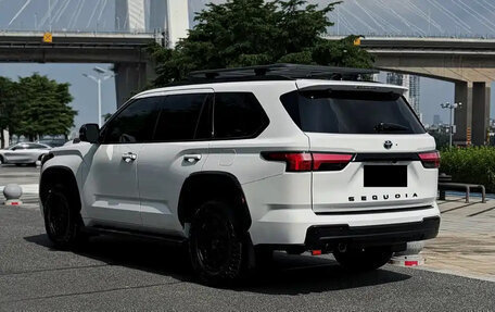 Toyota Sequoia, 2023 год, 11 500 000 рублей, 6 фотография