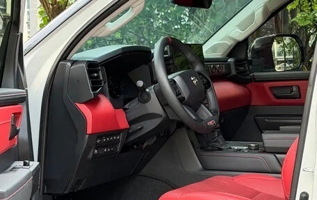 Toyota Sequoia, 2023 год, 11 500 000 рублей, 14 фотография