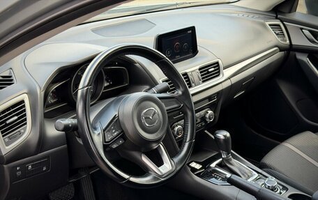 Mazda 3, 2017 год, 1 550 000 рублей, 17 фотография