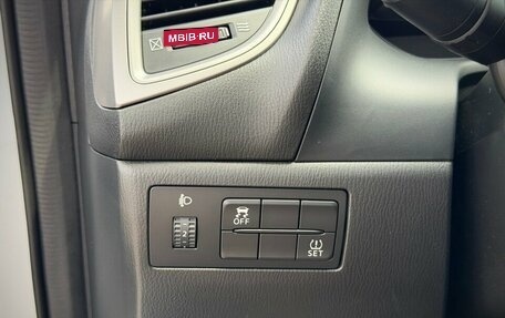 Mazda 3, 2017 год, 1 550 000 рублей, 26 фотография