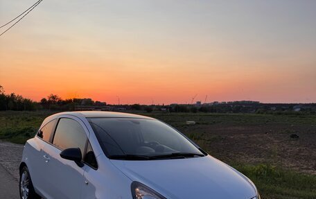 Opel Corsa D, 2014 год, 670 000 рублей, 1 фотография