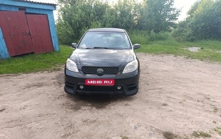 Toyota Matrix, 2002 год, 519 999 рублей, 1 фотография