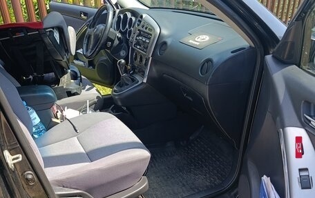 Toyota Matrix, 2002 год, 519 999 рублей, 10 фотография