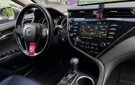 Toyota Camry, 2020 год, 2 950 000 рублей, 10 фотография