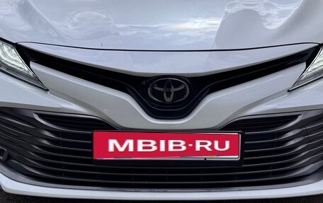 Toyota Camry, 2020 год, 2 950 000 рублей, 8 фотография