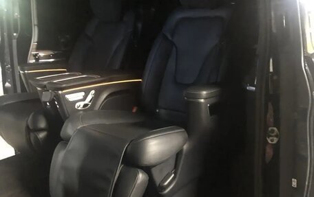 Mercedes-Benz V-Класс, 2022 год, 5 550 000 рублей, 8 фотография