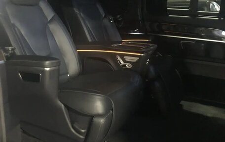 Mercedes-Benz V-Класс, 2022 год, 5 550 000 рублей, 7 фотография