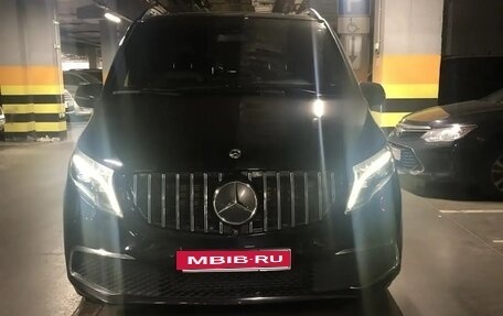 Mercedes-Benz V-Класс, 2022 год, 5 550 000 рублей, 5 фотография