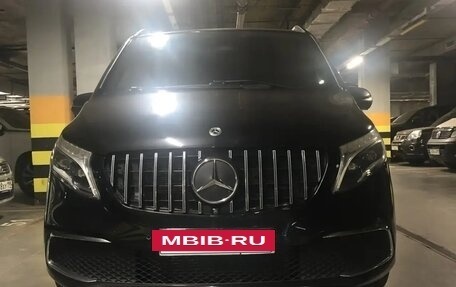 Mercedes-Benz V-Класс, 2022 год, 5 550 000 рублей, 11 фотография