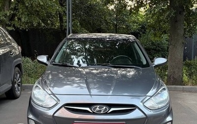 Hyundai Solaris II рестайлинг, 2011 год, 620 000 рублей, 1 фотография