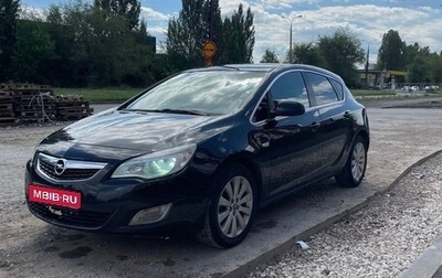 Opel Astra J, 2012 год, 650 000 рублей, 1 фотография