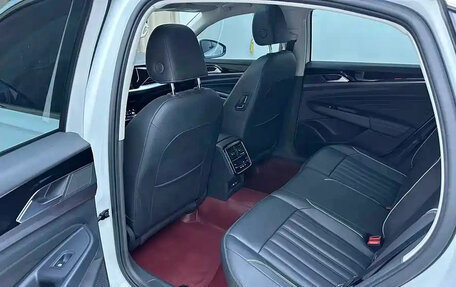 Volkswagen Passat B8 рестайлинг, 2023 год, 2 050 000 рублей, 9 фотография