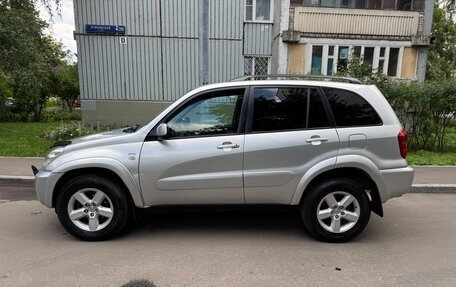 Toyota RAV4, 2004 год, 650 000 рублей, 10 фотография