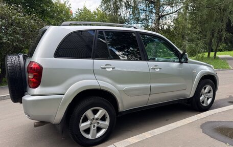 Toyota RAV4, 2004 год, 650 000 рублей, 15 фотография