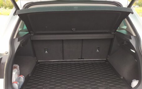 Volkswagen Tiguan II, 2019 год, 2 500 000 рублей, 5 фотография