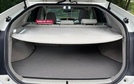 Toyota Prius, 2011 год, 1 110 000 рублей, 6 фотография