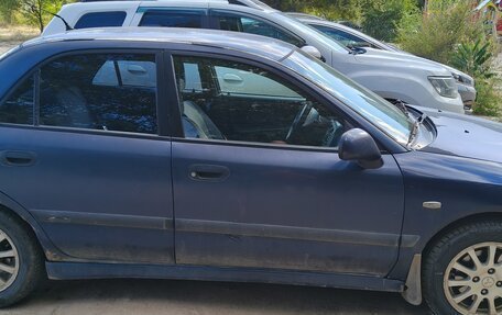 Mitsubishi Carisma I, 2002 год, 140 000 рублей, 3 фотография