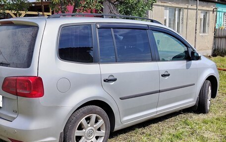 Volkswagen Touran III, 2013 год, 1 550 000 рублей, 4 фотография