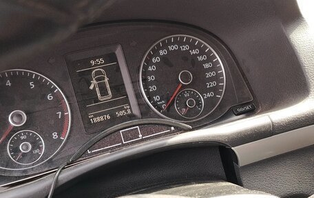 Volkswagen Touran III, 2013 год, 1 550 000 рублей, 12 фотография