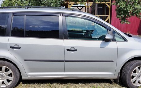 Volkswagen Touran III, 2013 год, 1 550 000 рублей, 5 фотография