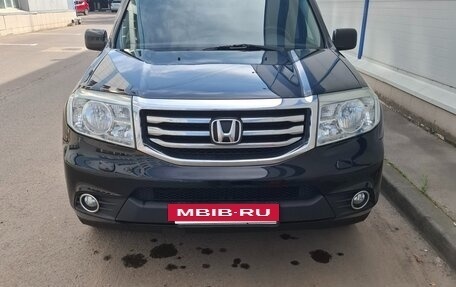 Honda Pilot III рестайлинг, 2013 год, 2 200 000 рублей, 2 фотография