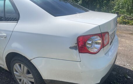 Volkswagen Jetta VI, 2009 год, 370 000 рублей, 3 фотография