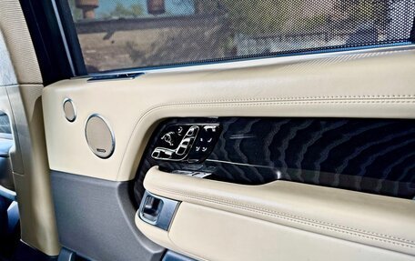 Land Rover Range Rover IV рестайлинг, 2020 год, 6 900 000 рублей, 12 фотография