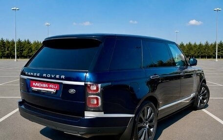 Land Rover Range Rover IV рестайлинг, 2020 год, 6 900 000 рублей, 2 фотография