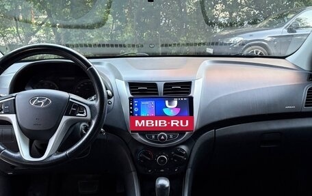 Hyundai Solaris II рестайлинг, 2011 год, 620 000 рублей, 11 фотография