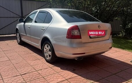 Skoda Octavia, 2011 год, 800 000 рублей, 3 фотография