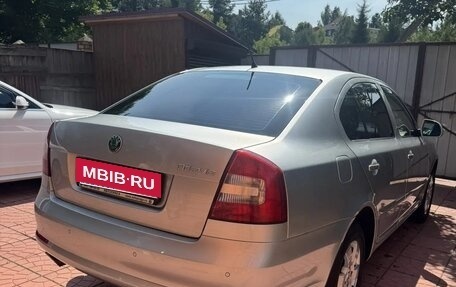 Skoda Octavia, 2011 год, 800 000 рублей, 4 фотография