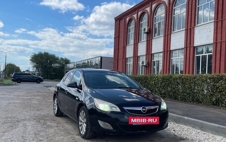 Opel Astra J, 2012 год, 650 000 рублей, 3 фотография