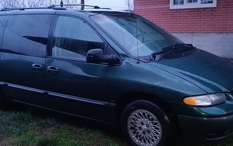 Chrysler Voyager III, 1996 год, 550 000 рублей, 4 фотография