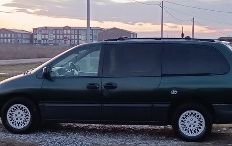Chrysler Voyager III, 1996 год, 550 000 рублей, 6 фотография
