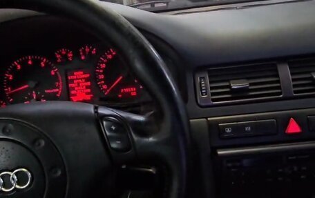 Audi A6, 1999 год, 180 000 рублей, 3 фотография