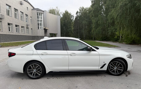 BMW 5 серия, 2021 год, 5 240 000 рублей, 5 фотография