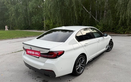 BMW 5 серия, 2021 год, 5 240 000 рублей, 6 фотография