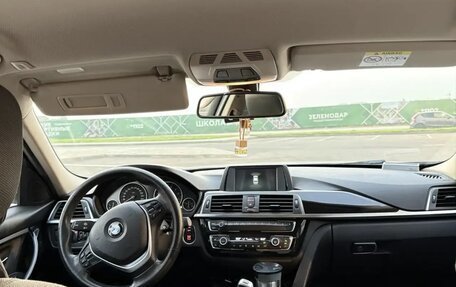 BMW 3 серия, 2018 год, 1 950 000 рублей, 5 фотография