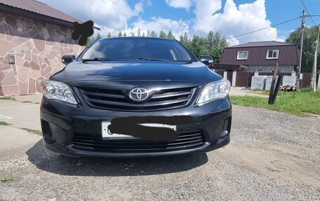 Toyota Corolla, 2012 год, 880 000 рублей, 3 фотография