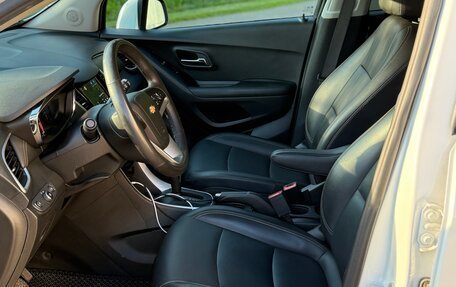 Chevrolet Trax, 2021 год, 1 620 000 рублей, 6 фотография