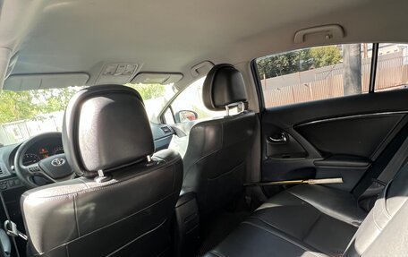 Toyota Avensis III рестайлинг, 2011 год, 930 000 рублей, 12 фотография